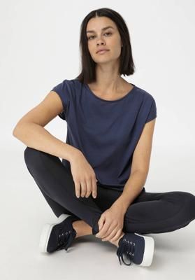Regular ACTIVE LIGHT shirt made from pure organic cotton