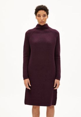 MILLAANA | dark cranberry