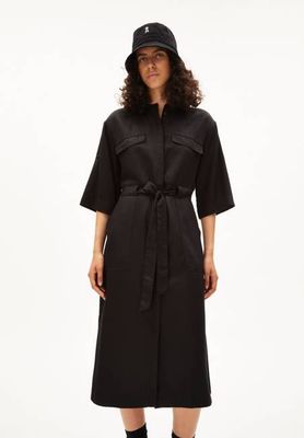 AAMREI| black
