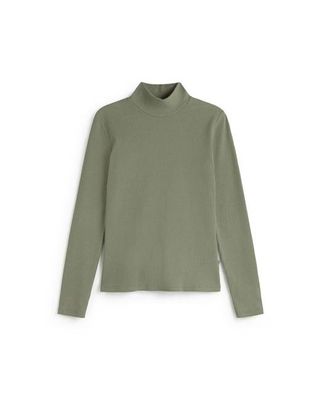 Green hemp turtleneck Aine top