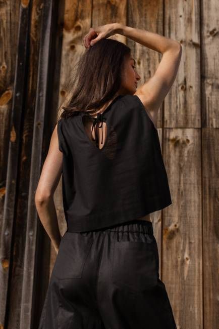 Luna Sleeveless Tank Top