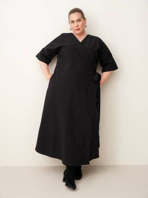 Ava Wrap Dress in Textured Seersucker, Black