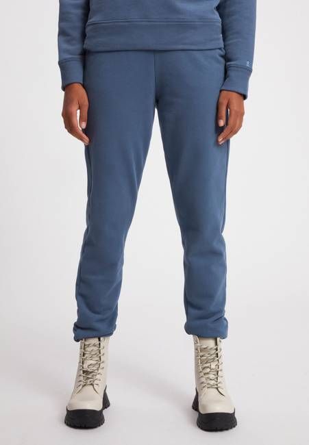 IVAA| foggy blue
