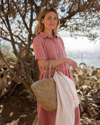 Lightweight Linen Scarf in Misty Pink