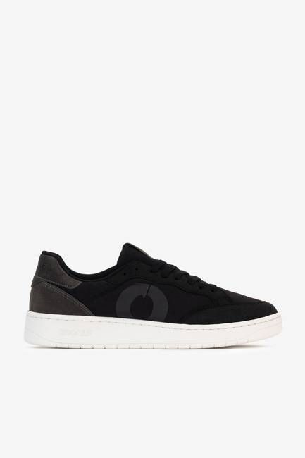 BLACK DEIA TRAINERS