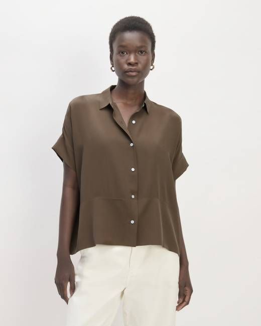 The Boxy Shirt in Washable Silk | Cocoa