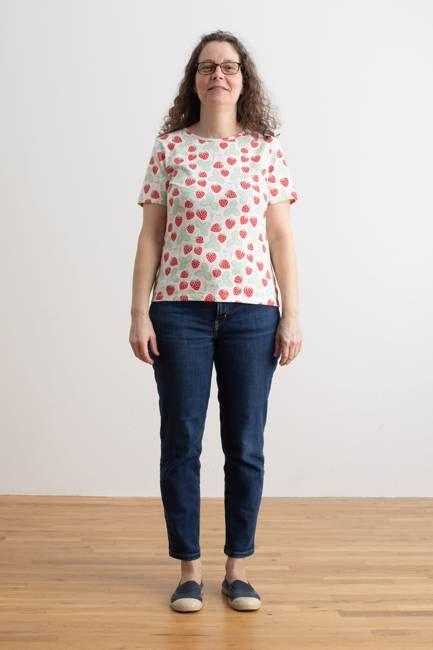 Austin Top - Strawberries Red & Green