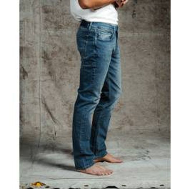 Nick Straight Daily Fresh