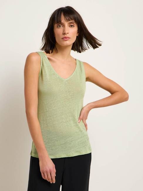 V-neck tank top