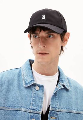 YENAAS BOLD CAP | black