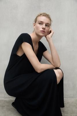 BLACK ONYX DRESS