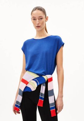 JILAANA T-SHIRT | dynamoblau