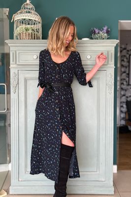 Alison - Ditsy Print Midi Dress - Black