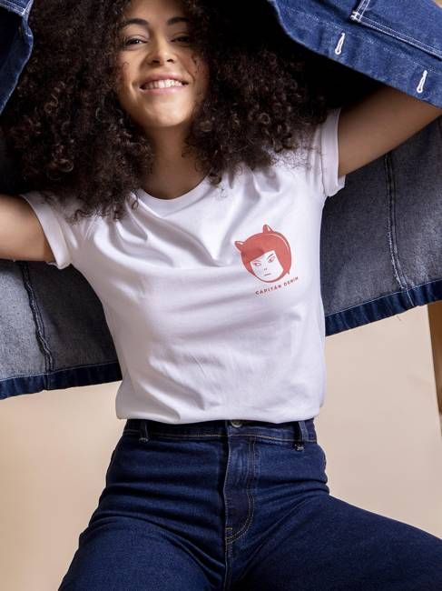 RED BEAR WHITE UNISEX T-SHIRT