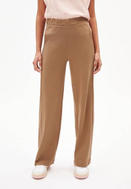 MAARLE| smoky almond