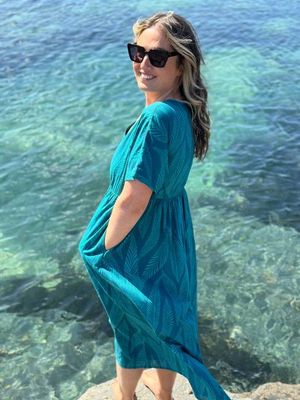 Fern - V Neck Relaxed Dress - Teal Leaf Print - Sample