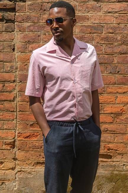 Tahj Unisex Shirt in Bubble Gum Pink Organic Cotton