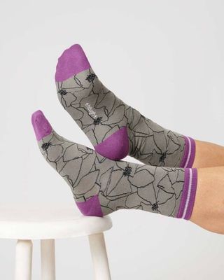 Womens Painterly Floral Organic Cotton Socks - Olive Green