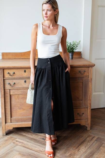 Elina Skirt - Black Seersucker