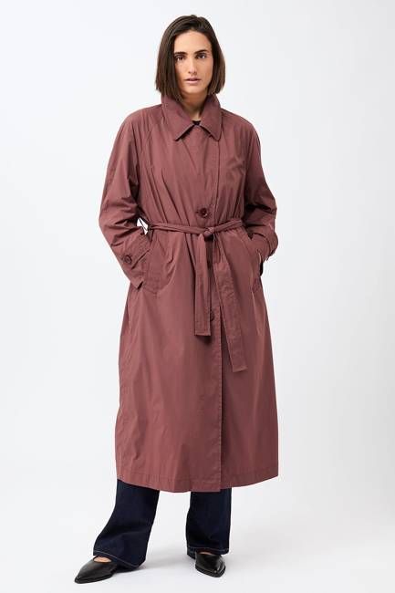 Leichter Trenchcoat, klassisch geschnitten mit Raglannaht (Rubywood)