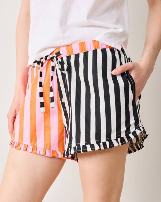 Showtime Stripes - Ruffle Shorts - Skeleton Candy