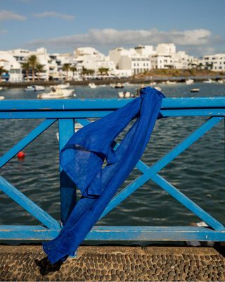 Lightweight Linen Scarf in Royal Blue