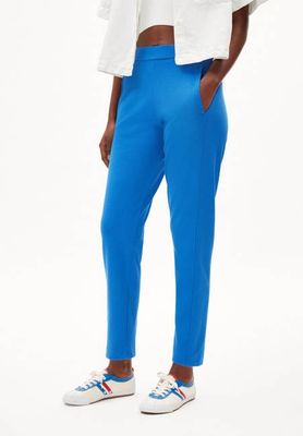 MAGDAALENA JERSEY PANT | warm blue