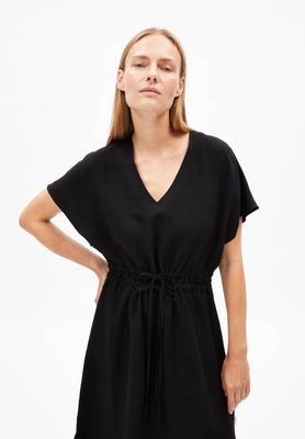 MAAHOLINA LINO | black