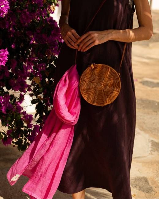 Lightweight Linen Scarf in Fuchsia