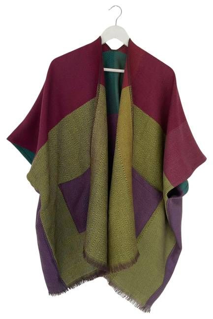 NEW! Wool Poncho Trudi Ringgold