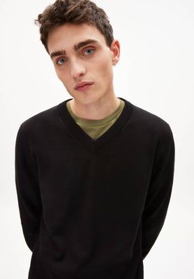 MAANES | schwarz