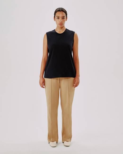 Sleeveless Tee | Black