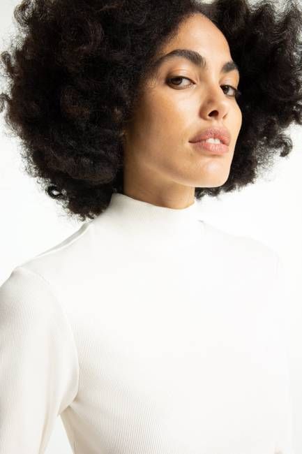 JACOBINA | CLOUD DANCER