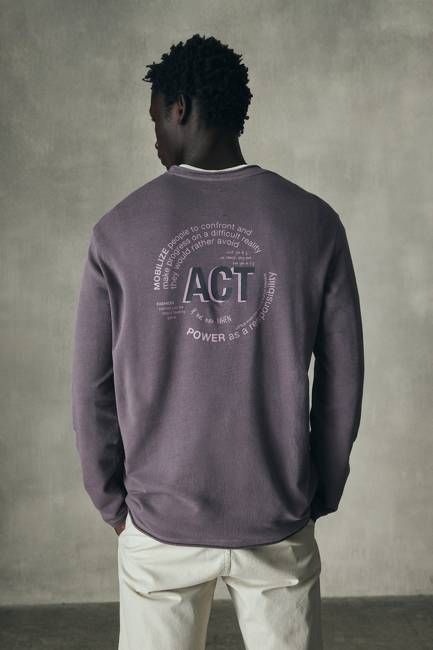 PURPLE ACT T-SHIRT