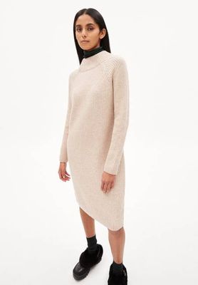 MILLAANA KLEID | leichte Karamellmelange