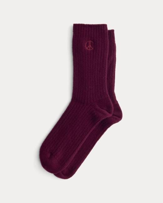 Everlane x Peace & Quiet Cashmere Socks | Wine