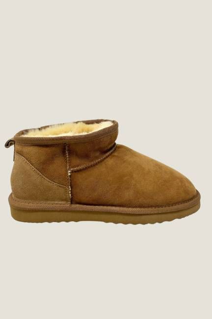 Aspiga Mini Sheepskin Boot — Tan