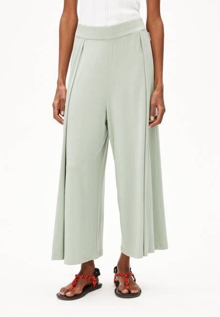KAARO LINI| seagreen