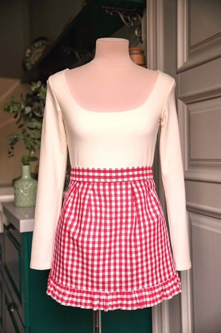Daniel Gingham Apron