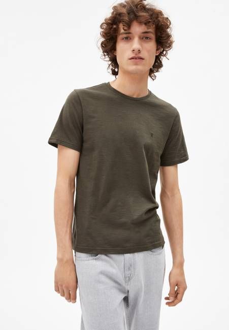 JAAMES STRUCTURE | dark pine-luna rock