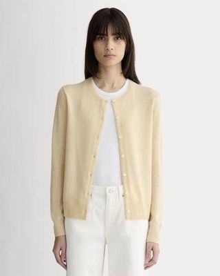 The Classic Cardigan in Cashmere | Creme