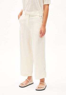 CAARUNUS LINO PANT | oatmilk