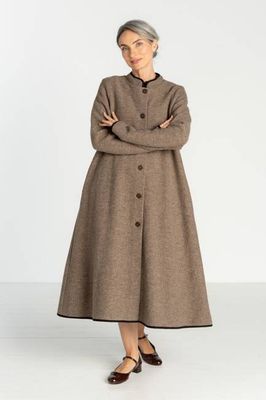Classic – Virgin Wool Coat with Thumbhole Sleeves