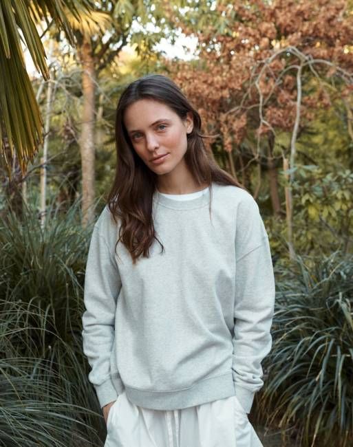 The Lived-In Loopback / Classic-Fit - Stone Grey, Renewed + Restored