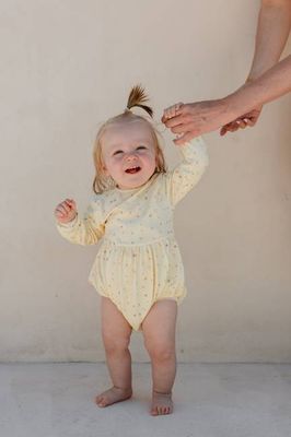 PICCOLA MIA Baby-Strampler ‧ Lemon