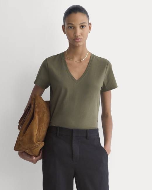 The Slim V-Neck Tee in Essential Cotton | Olive Night