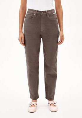 MAIRAA| walnut cream