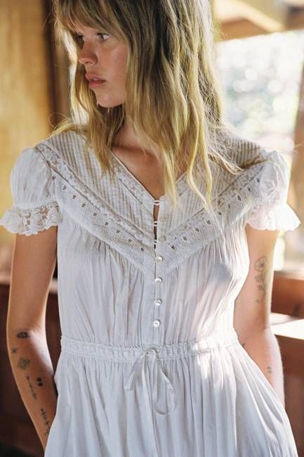 The Fatima Dress | Alabaster