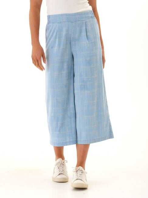 Alora Grid Plaid Stretch Chambray Capri Pant