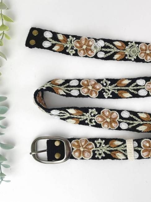 Cafecito Embroidered Skinny Belt